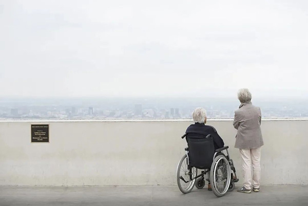 Ang saklaw ba ng isang power wheelchair ay talagang lumala sa taglamig? Ito ba ay isang masamang baterya?