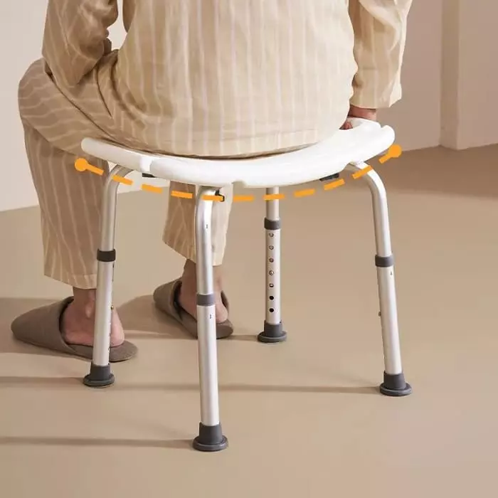 Paano pumili ng isang shower bench at upuan basahin ito.