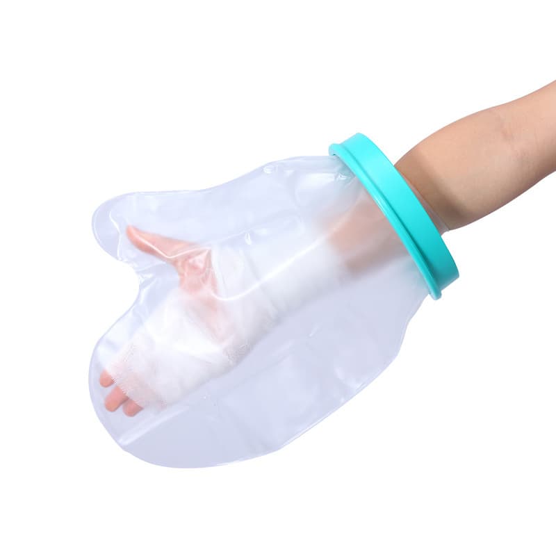 Waterproof cast cover
